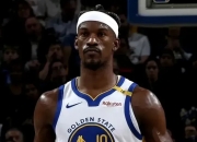 开云下载-勇士战绩下滑，队伍整体未能适应