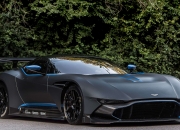 开云体育APP下载-绿茵场与硬木地板的交响，当卡塔尔鏖战墨西哥，本泽马在东决舞台接管比赛