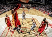 开云足球直播-西决生死战之夜，马克西节奏完全掌控