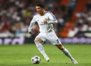 开云体育入口-F1街道赛与黄蜂淘汰赛，速度与韧性的双重奏