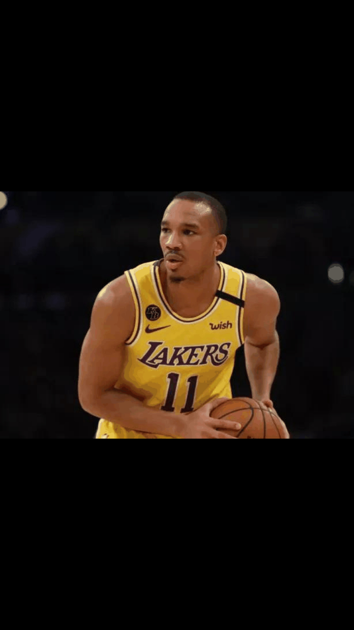 包含湖人逆转魔术，布拉德利惊艳世界的词条