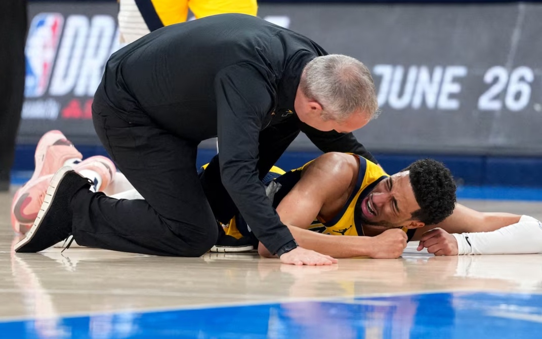 雄鹿主场失利,遗憾败给对手的简单介绍 雄鹿主场失利,遗憾败给对手的简单介绍