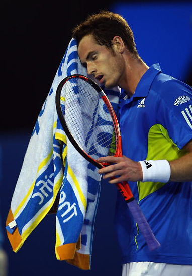 世界网球队险胜澳大利亚网球队，穆雷制霸全场的简单介绍