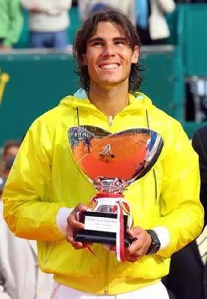 蒙特卡洛大师赛轻取ATP总决赛，纳达尔扛起全队的简单介绍