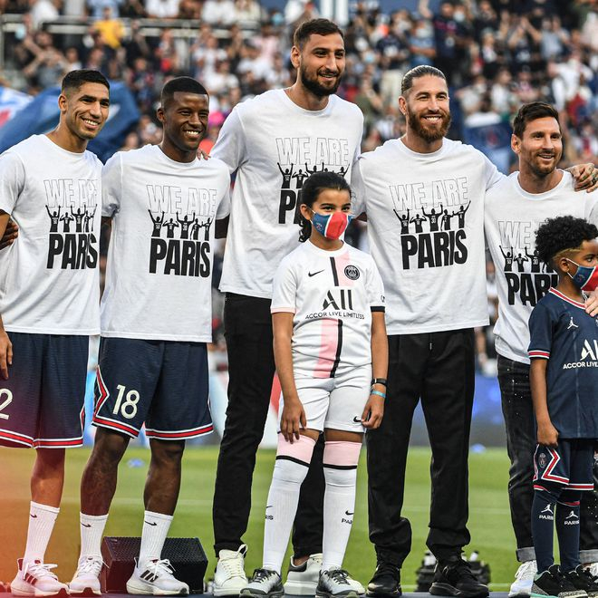 包含弗洛伦蒂诺回归:AC米兰大将复出,助球队再次夺冠希望大增的词条 包含弗洛伦蒂诺回归:AC米兰大将复出,助球队再次夺冠希望大增的词条