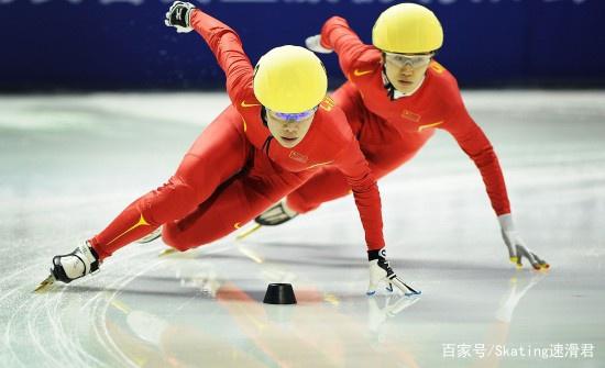 短道速滑选手弯道超车，抢占第一