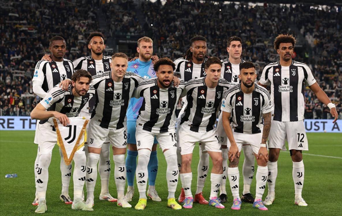 关于尤文图斯欧冠之旅落幕,球员面临下一步打算的信息 关于尤文图斯欧冠之旅落幕,球员面临下一步打算的信息