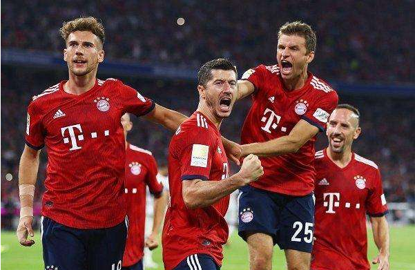 关于莱比锡红牛绝杀拜仁，马丁内利带队取胜的信息