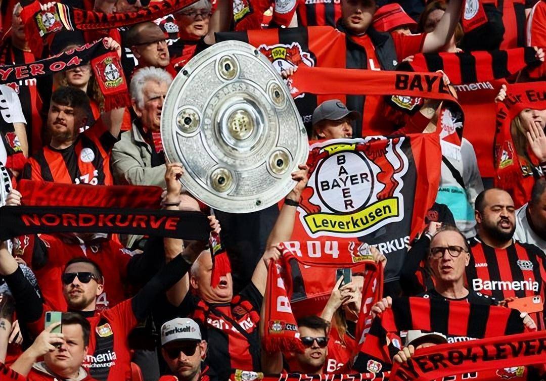 包含勒沃库森队阵容强大,力争冲击德甲前四的词条 包含勒沃库森队阵容强大,力争冲击德甲前四的词条