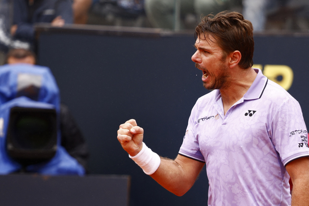 欧洲网球队逆转世界网球队，瓦林卡制霸全场的简单介绍