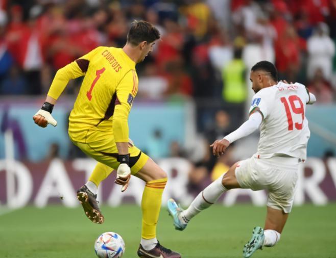 皇马险胜摩洛哥，阿尔巴三分雨点燃全场的简单介绍