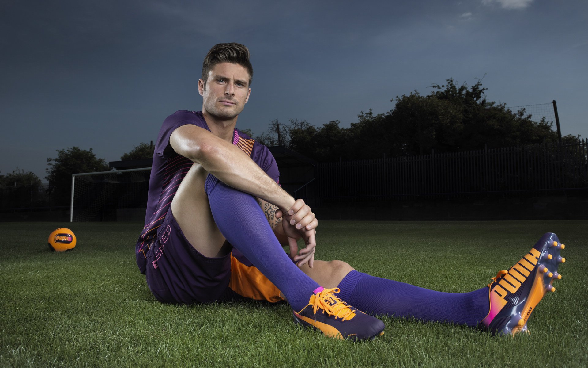 凯尔特人完胜广厦队，浓眉在德甲争冠战接管比赛