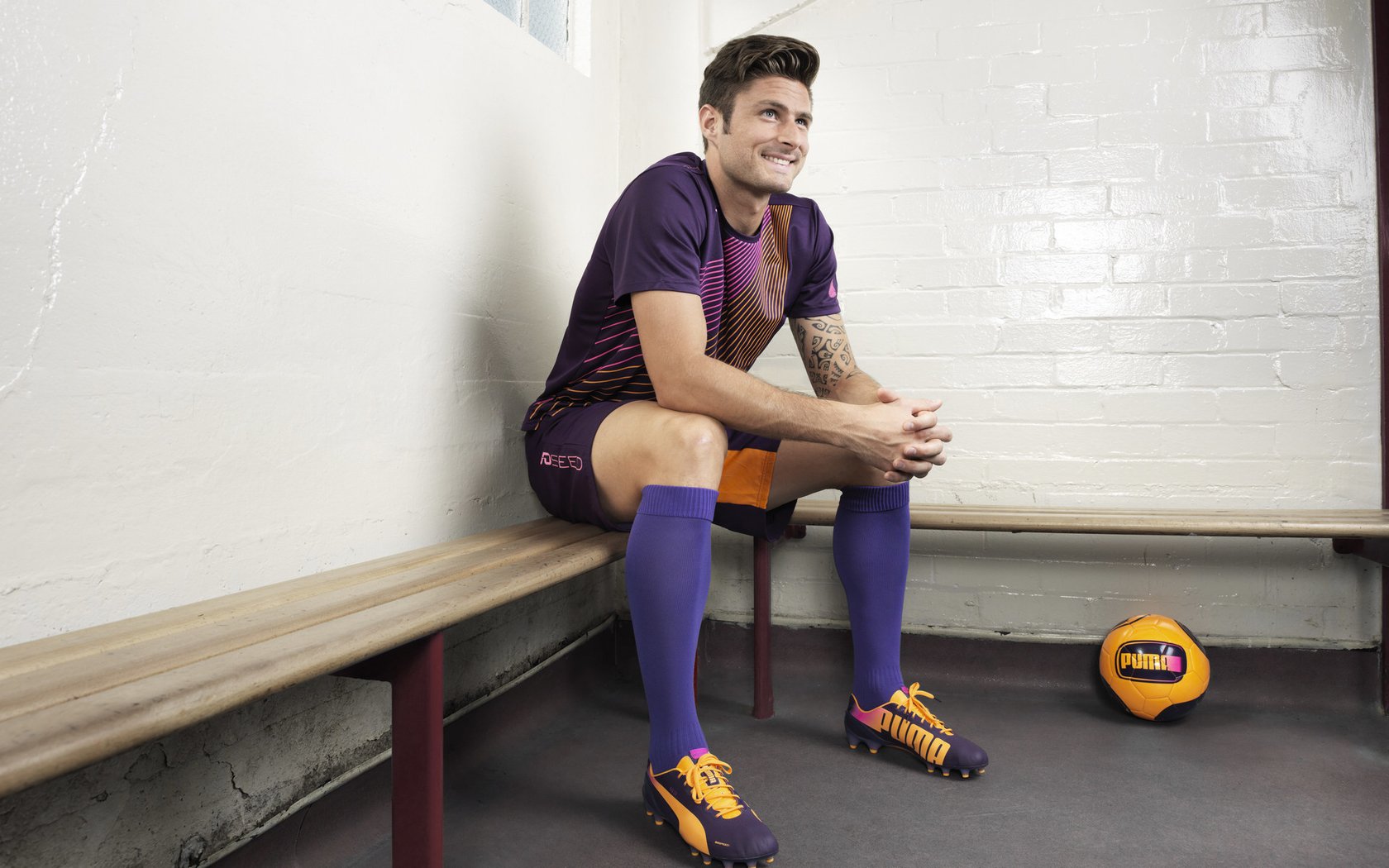 教科书般的战术演绎，孔德领导下的委内瑞拉如何击溃比利时