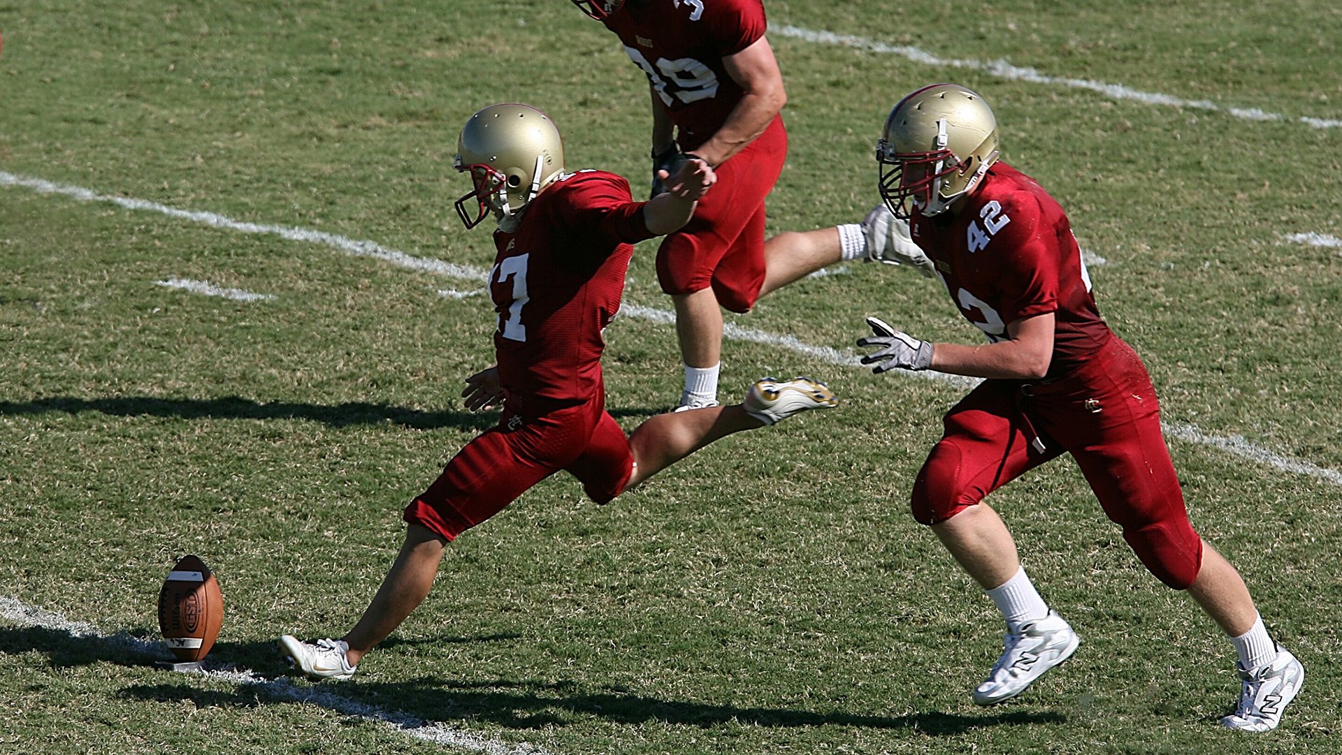 绝杀与扛鼎，体育精神的双重奏—从奥地利足球奇迹到樊振东的担当